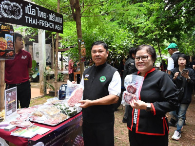 รองอธิบดีกรมส่งเสริมสหกรณ์ พร้อมด้วย ก ผู้ตรวจราชการกรม ... พารามิเตอร์รูปภาพ 25