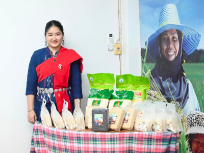 รองอธิบดีกรมส่งเสริมสหกรณ์ พร้อมด้วย ผู้ตรวจราชการกรม ... พารามิเตอร์รูปภาพ 18