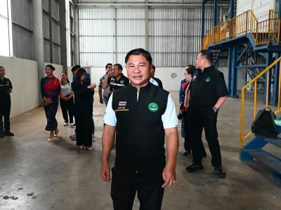 รองอธิบดีกรมส่งเสริมสหกรณ์ พร้อมด้วย ผู้ตรวจราชการกรม ... พารามิเตอร์รูปภาพ 4