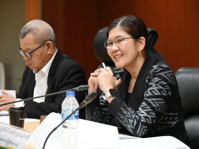 รองอธิบดีกรมส่งเสริมสหกรณ์ พร้อมด้วย นางสาวบุญรัตน์ ... พารามิเตอร์รูปภาพ 17
