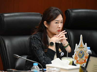 นายประเสริฐ จันทรรวงทอง รัฐมนตรีว่าการกระทรวงศึกษาธิการ ... พารามิเตอร์รูปภาพ 16