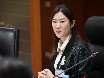 นายประเสริฐ จันทรรวงทอง รัฐมนตรีว่าการกระทรวงศึกษาธิการ ... พารามิเตอร์รูปภาพ 20