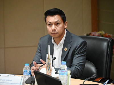 นายประเสริฐ จันทรรวงทอง รัฐมนตรีว่าการกระทรวงศึกษาธิการ ... พารามิเตอร์รูปภาพ 24