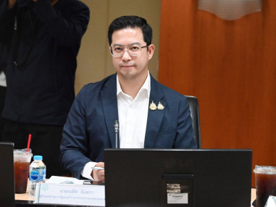 นายประเสริฐ จันทรรวงทอง รัฐมนตรีว่าการกระทรวงศึกษาธิการ ... พารามิเตอร์รูปภาพ 26
