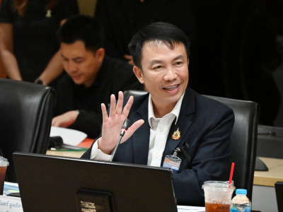 นายประเสริฐ จันทรรวงทอง รัฐมนตรีว่าการกระทรวงศึกษาธิการ ... พารามิเตอร์รูปภาพ 30