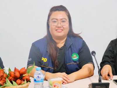 รองอธิบดีกรมส่งเสริมสหกรณ์ พร้อมด้วย นายศิวกร ศรีภักดี ... พารามิเตอร์รูปภาพ 8
