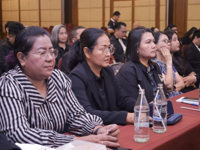 รองอธิบดีกรมส่งเสริมสหกรณ์ พร้อมด้วย นางสาวปรานอม ... พารามิเตอร์รูปภาพ 44