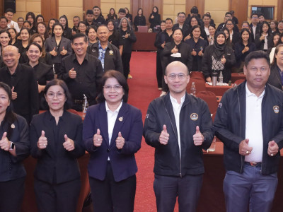 รองอธิบดีกรมส่งเสริมสหกรณ์ พร้อมด้วย นางสาวปรานอม ... พารามิเตอร์รูปภาพ 5