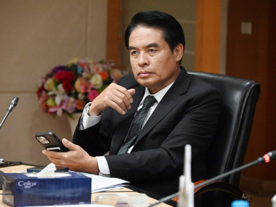นายสมศักดิ์ เทพสุทิน ประธานกรรมการ ... พารามิเตอร์รูปภาพ 24