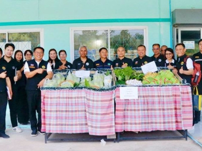 รองอธิบดีกรมส่งเสริมสหกรณ์ ร่วมบันทึกเทปสัมภาษณ์ ... พารามิเตอร์รูปภาพ 12