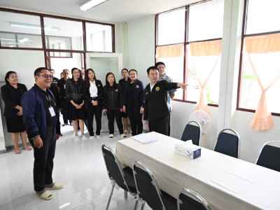 อธิบดีกรมส่งเสริมสหกรณ์ พร้อมด้วย เขตตรวจราชการที่ 2 และ 15 ... พารามิเตอร์รูปภาพ 12