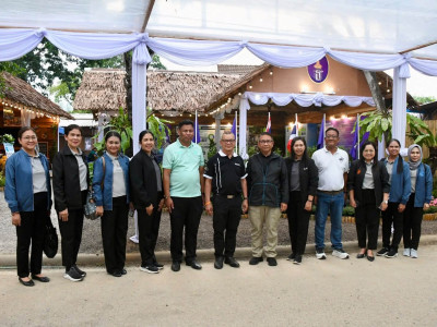 รองอธิบดีกรมส่งเสริมสหกรณ์ พร้อมด้วย ผู้ตรวจราชการกรม ... พารามิเตอร์รูปภาพ 11