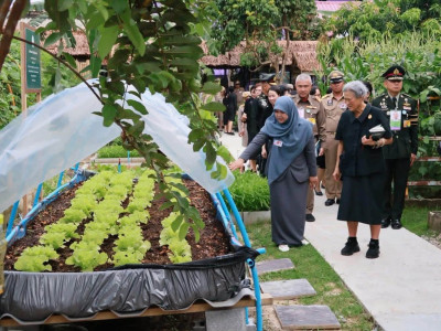สมเด็จพระกนิษฐาธิราชเจ้า กรมสมเด็จพระเทพรัตนราชสุดา ฯ ... พารามิเตอร์รูปภาพ 13