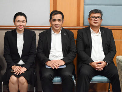 นายนิรันดร์ มูลธิดา อธิบดีกรมส่งเสริมสหกรณ์ ... พารามิเตอร์รูปภาพ 2
