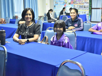 นายภักดี จันทร์เกษ รองอธิบดีกรมส่งเสริมสหกรณ์ ... พารามิเตอร์รูปภาพ 6