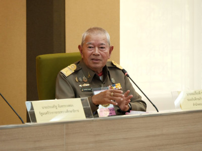 นายประเสริฐ จันทรรวงทอง รัฐมนตรีว่าการกระทรวงศึกษาธิการ ... พารามิเตอร์รูปภาพ 9