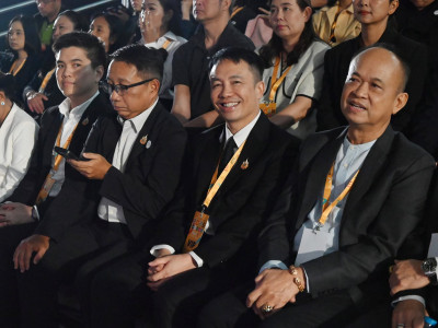อธิบดีกรมส่งเสริมสหกรณ์ ร่วมเป็นเกียรติและเยี่ยมชมนิทรรศการ ... พารามิเตอร์รูปภาพ 4