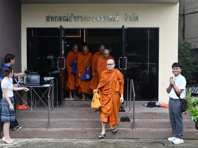 อธิบดีกรมส่งเสริมสหกรณ์ ร่วมงานในโอกาสครบรอบ 77 ปี ... พารามิเตอร์รูปภาพ 26