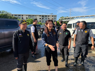 กรมส่งเสริมสหกรณ์ ระดมความช่วยเหลือผู้ประสบภัยน้ำท่วม ... พารามิเตอร์รูปภาพ 20