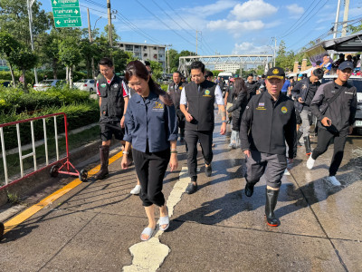 กรมส่งเสริมสหกรณ์ ระดมความช่วยเหลือผู้ประสบภัยน้ำท่วม ... พารามิเตอร์รูปภาพ 25