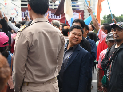 นายอนุทิน ชาญวีรกูล ... พารามิเตอร์รูปภาพ 14