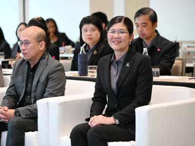 รองอธิบดีกรมส่งเสริมสหกรณ์ พร้อมด้วย นายสุรินทร์ วทัญญู ... พารามิเตอร์รูปภาพ 20