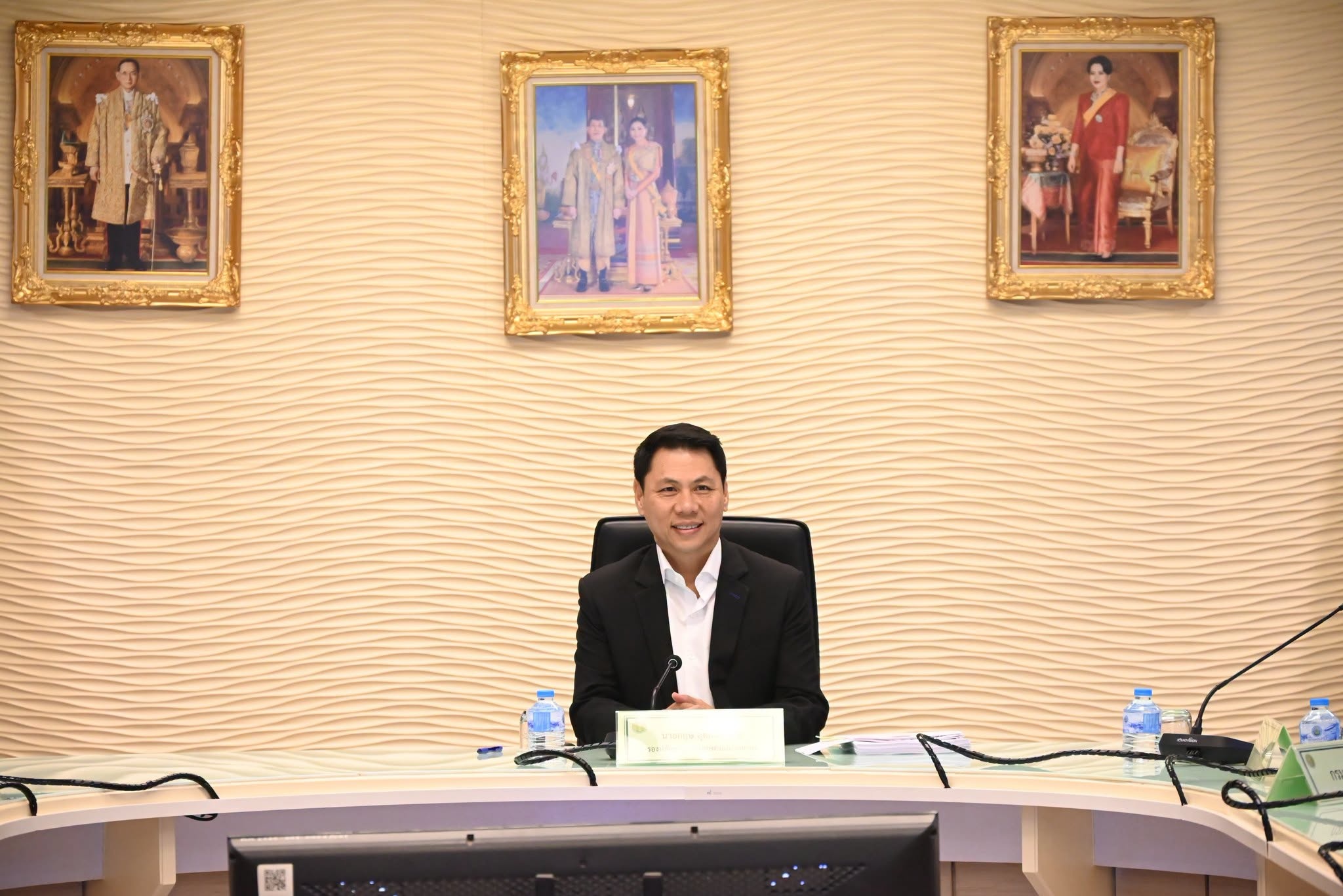 นายกฤษ อุตตมะเวทิน รองปลัดกระทรวงเกษตรและสหกรณ์ ... พารามิเตอร์รูปภาพ 1