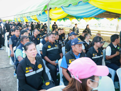 นายสุริยะ จึงรุ่งเรืองกิจ รมว.กษ. พร้อมด้วย ... พารามิเตอร์รูปภาพ 19