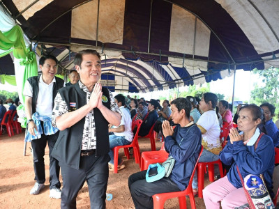 นายสุริยะ จึงรุ่งเรืองกิจ รมว.กษ. พร้อมด้วย นางสาวปิยรัฐชย์ ... พารามิเตอร์รูปภาพ 9