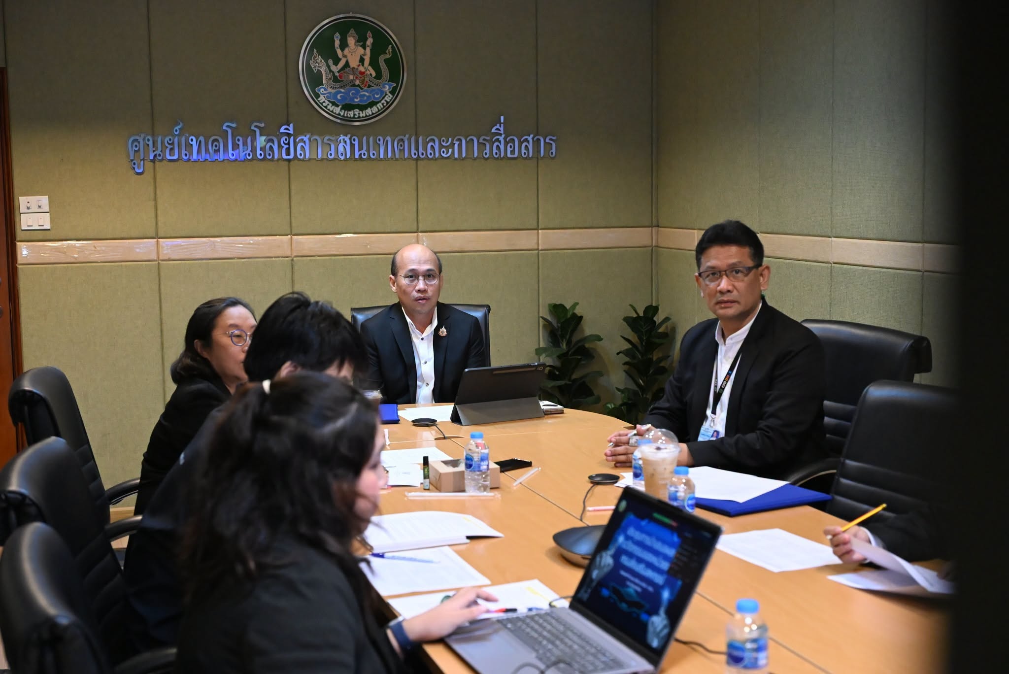 รองอธิบดีกรมส่งเสริมสหกรณ์ ... พารามิเตอร์รูปภาพ 1