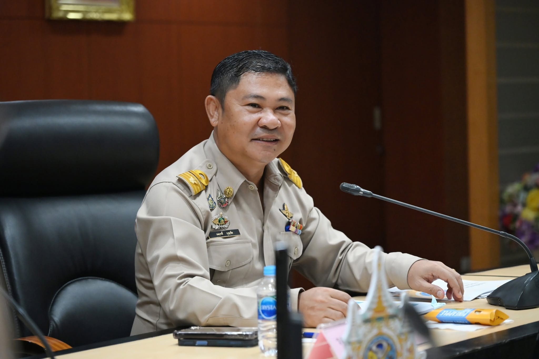 รองอธิบดีกรมส่งเสริมสหกรณ์ ... พารามิเตอร์รูปภาพ 1