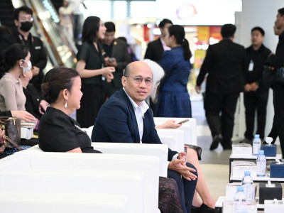 รองอธิบดีกรมส่งเสริมสหกรณ์ ร่วมพิธีเปิดงาน “หม่อนไหมสัญจร ... พารามิเตอร์รูปภาพ 10