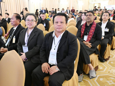 ศาสตราจารย์ ดร.ยศชนัน วงศ์สวัสดิ์ ... พารามิเตอร์รูปภาพ 13