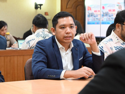 รองอธิบดีกรมส่งเสริมสหกรณ์ ให้การต้อนรับ นายหรรษธร ศรีสุข ... พารามิเตอร์รูปภาพ 2