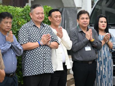 รองอธิบดีกรมส่งเสริมสหกรณ์ เข้าสักการะสิ่งศักดิ์สิทธิ์ ... พารามิเตอร์รูปภาพ 15