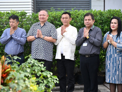 รองอธิบดีกรมส่งเสริมสหกรณ์ เข้าสักการะสิ่งศักดิ์สิทธิ์ ... พารามิเตอร์รูปภาพ 16