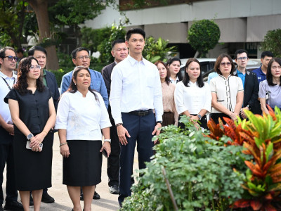 รองอธิบดีกรมส่งเสริมสหกรณ์ เข้าสักการะสิ่งศักดิ์สิทธิ์ ... พารามิเตอร์รูปภาพ 18