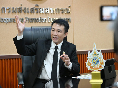 อธิบดีกรมส่งเสริมสหกรณ์ ร่วมบันทึกเทปสัมภาษณ์ในรายการ ... พารามิเตอร์รูปภาพ 11