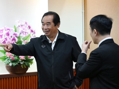 อธิบดีกรมส่งเสริมสหกรณ์ ร่วมบันทึกเทปสัมภาษณ์ในรายการ ... พารามิเตอร์รูปภาพ 19