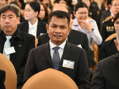 นายปกรณ์ นิลประพันธ์ รองนายกรัฐมนตรี ... พารามิเตอร์รูปภาพ 3