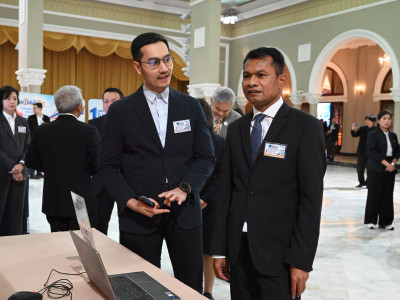 นายปกรณ์ นิลประพันธ์ รองนายกรัฐมนตรี ... พารามิเตอร์รูปภาพ 9