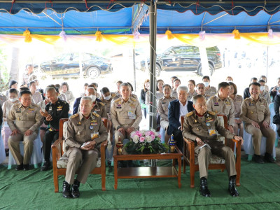 องคมนตรี ติดตามงานโครงการพระราชดำริบ้านดอนขุนห้วย เพชรบุรี พารามิเตอร์รูปภาพ 1