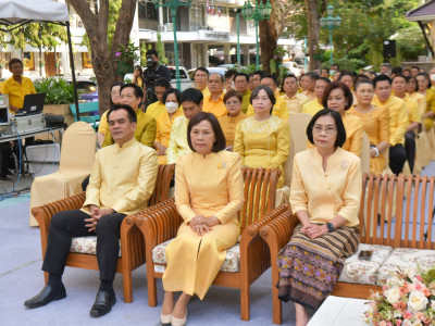 วางพานพุ่มและพวงมาลัยถวายสักการะพระอนุสาวรีย์ ... พารามิเตอร์รูปภาพ 12