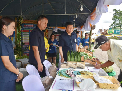 รัฐมนตรีว่าการกระทรวงเกษตรและสหกรณ์ ... พารามิเตอร์รูปภาพ 27