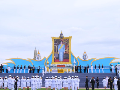 นายกรัฐมนตรี เป็นประธานในพิธีจุดเทียนถวายพระพรชัยมงคล ... พารามิเตอร์รูปภาพ 19