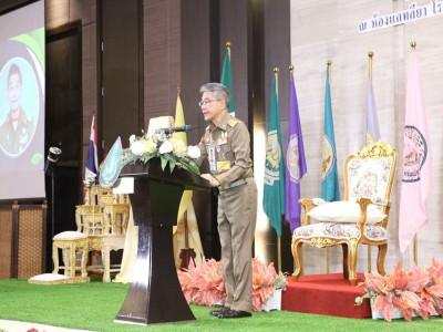 องคมนตรี เป็นประธานในพิธีปัจฉิมนิเทศและพิธีมอบประกาศนียบัตร ... พารามิเตอร์รูปภาพ 1