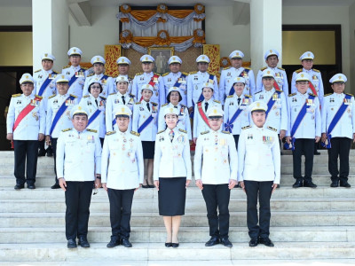 พระบาทสมเด็จพระเจ้าอยู่หัว และสมเด็จพระนางเจ้า ฯ ... พารามิเตอร์รูปภาพ 5