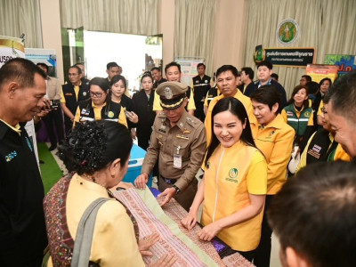 ศ.ดร.นฤมล ภิญโญสินวัฒน์ รัฐมนตรีว่าการกระทรวงเกษตรและสหกรณ์ ... พารามิเตอร์รูปภาพ 11