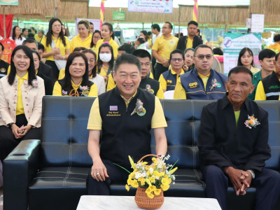 อธิบดีกรมส่งเสริมสหกรณ์ เป็นประธานในพิธีเปิดงาน &quot;Co-op ... พารามิเตอร์รูปภาพ 4