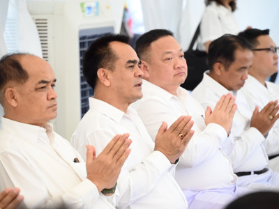 นายประยูร อินสกุล ปลัดกระทรวงเกษตรและสหกรณ์ ... พารามิเตอร์รูปภาพ 11